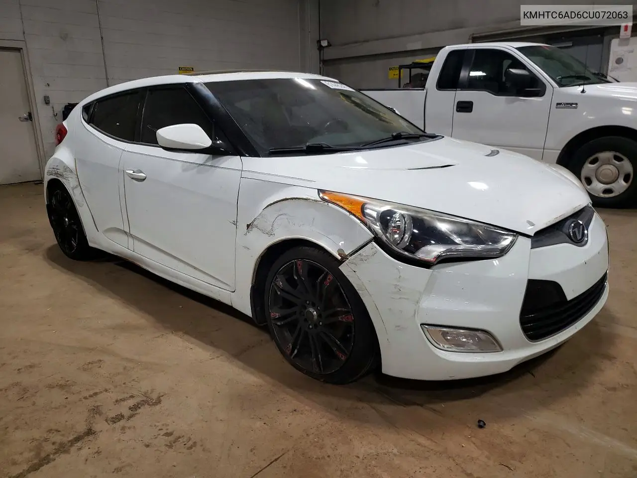 2012 Hyundai Veloster Base VIN: KMHTC6AD6CU072063 Lot: 61446246