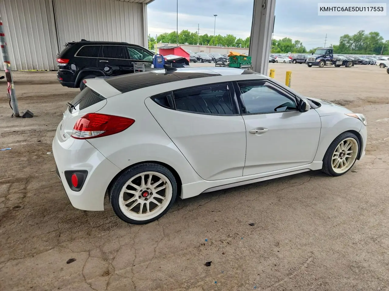 2013 Hyundai Veloster Turbo VIN: KMHTC6AE5DU117553 Lot: 58515596