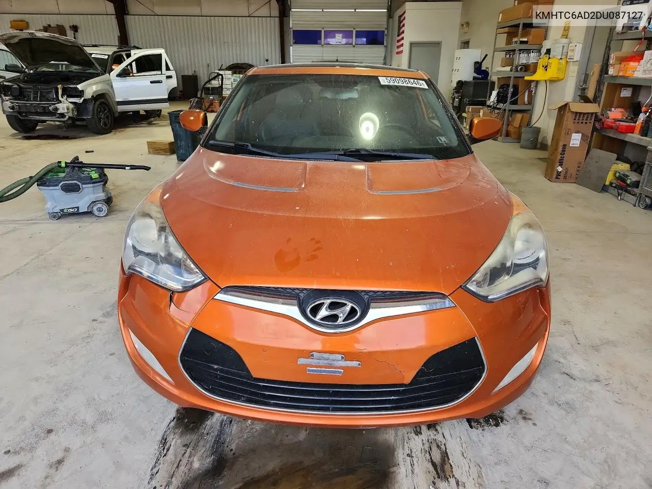 2013 Hyundai Veloster Base VIN: KMHTC6AD2DU087127 Lot: 59098646