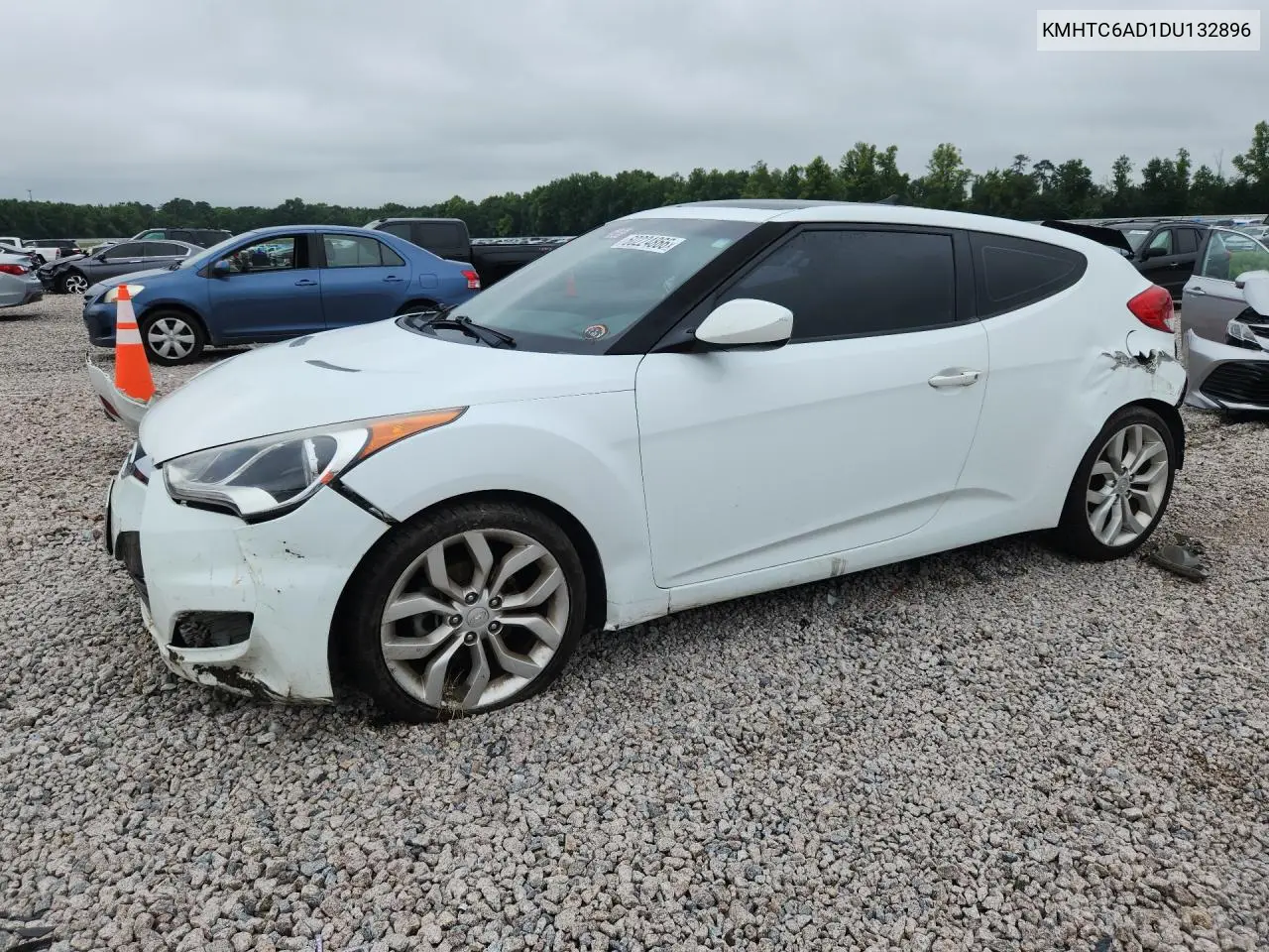 2013 Hyundai Veloster Base VIN: KMHTC6AD1DU132896 Lot: 60224866