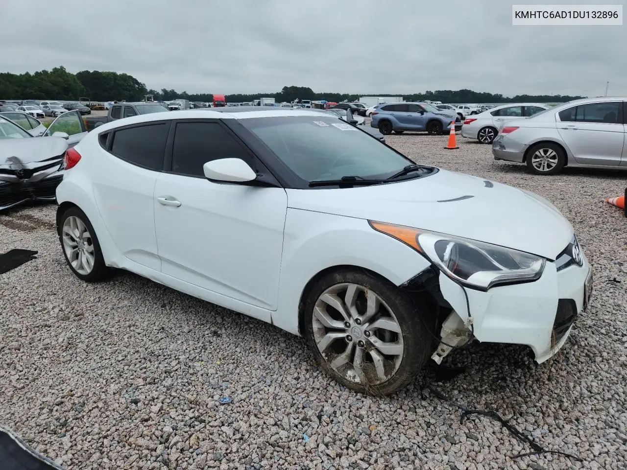 2013 Hyundai Veloster Base VIN: KMHTC6AD1DU132896 Lot: 60224866
