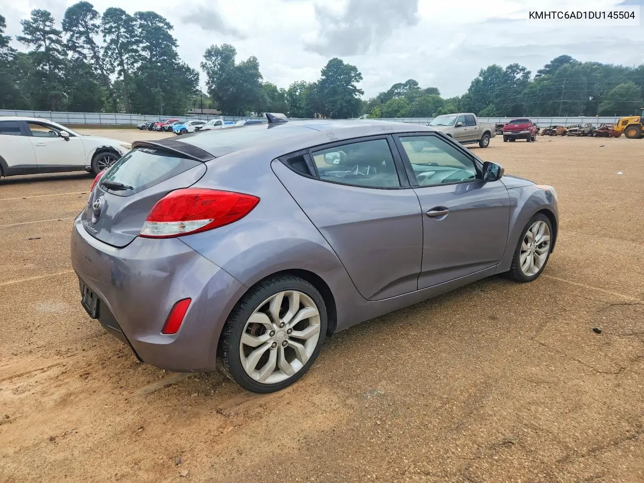 2013 Hyundai Veloster Base VIN: KMHTC6AD1DU145504 Lot: 60489106