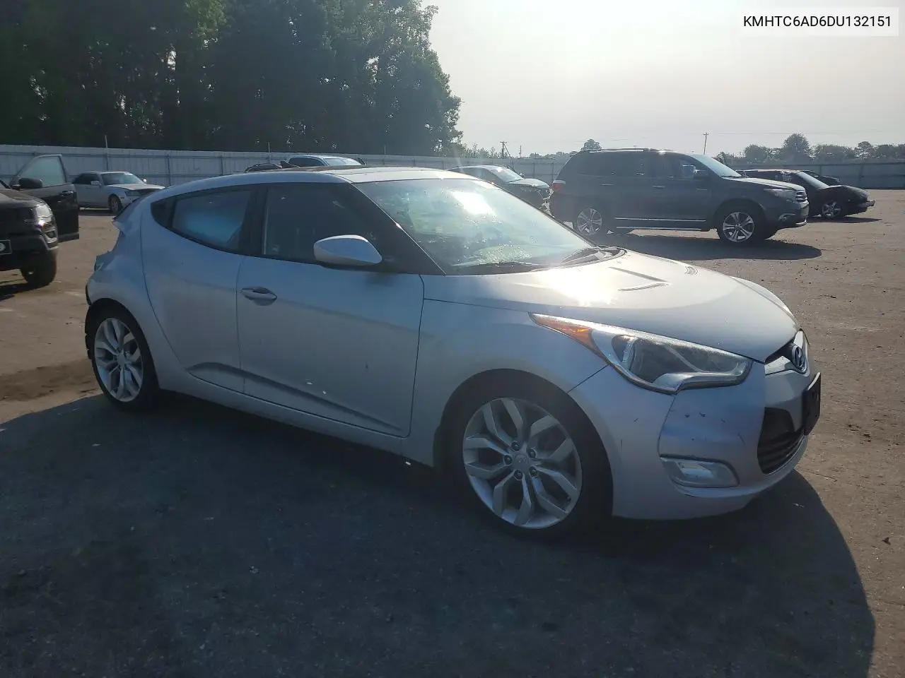 2013 Hyundai Veloster Base VIN: KMHTC6AD6DU132151 Lot: 60944946