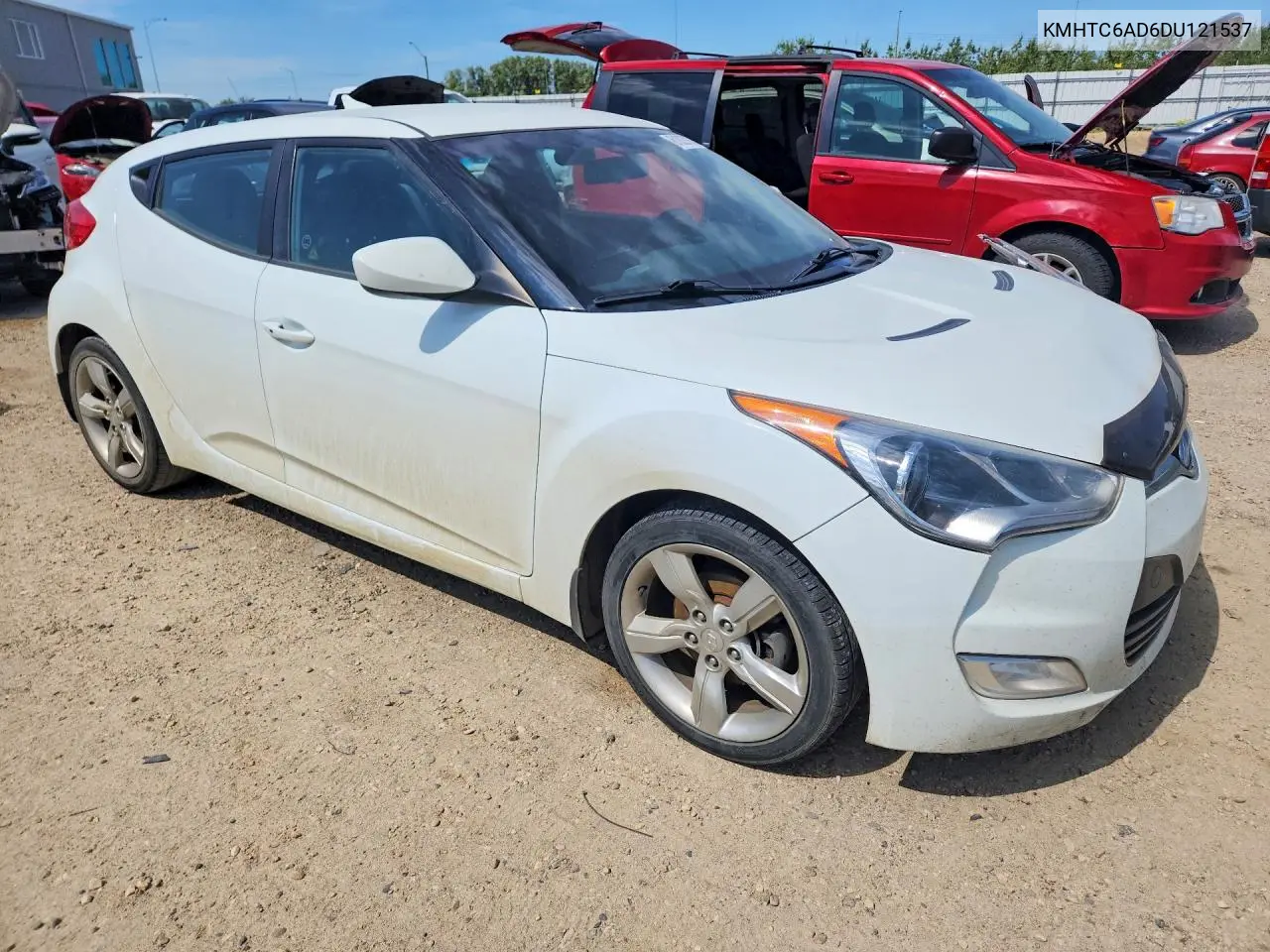 2013 Hyundai Veloster Base VIN: KMHTC6AD6DU121537 Lot: 61027876