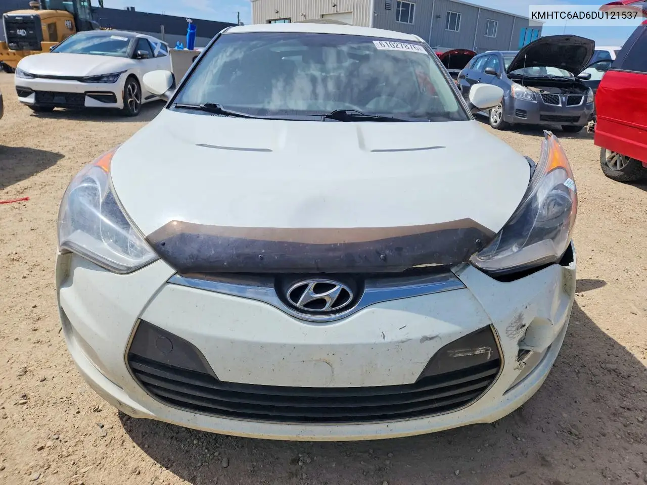2013 Hyundai Veloster Base VIN: KMHTC6AD6DU121537 Lot: 61027876