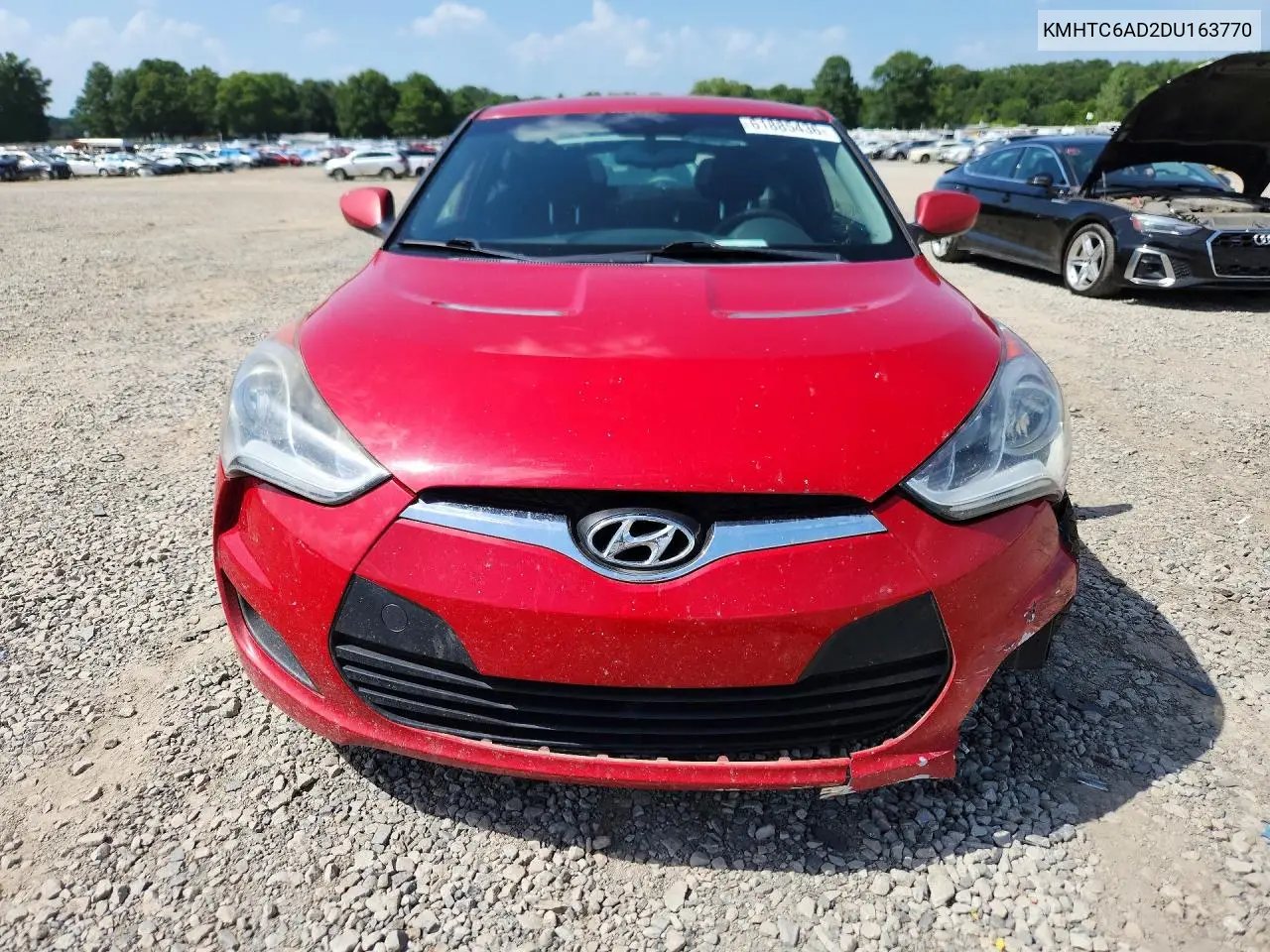 2013 Hyundai Veloster Base VIN: KMHTC6AD2DU163770 Lot: 61885436