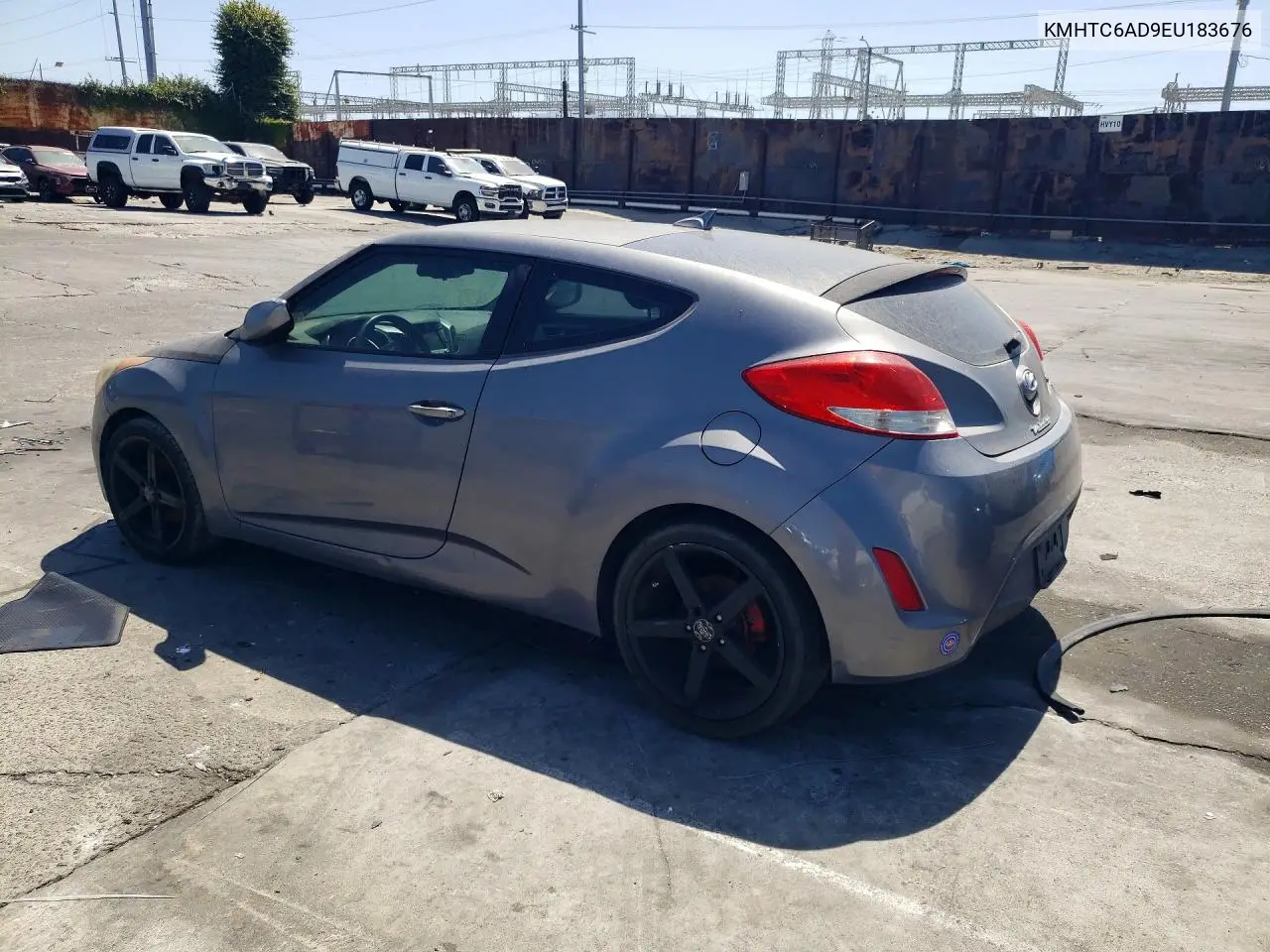KMHTC6AD9EU183676 2014 Hyundai Veloster Base