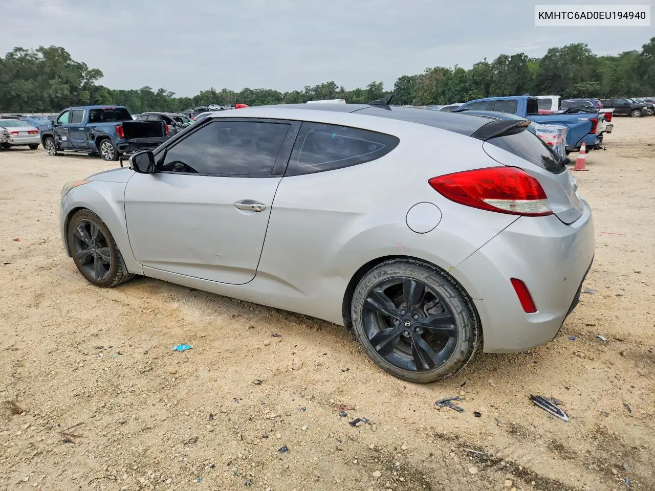 2014 Hyundai Veloster Base VIN: KMHTC6AD0EU194940 Lot: 60754086