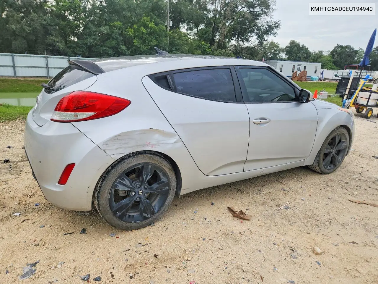 2014 Hyundai Veloster Base VIN: KMHTC6AD0EU194940 Lot: 60754086