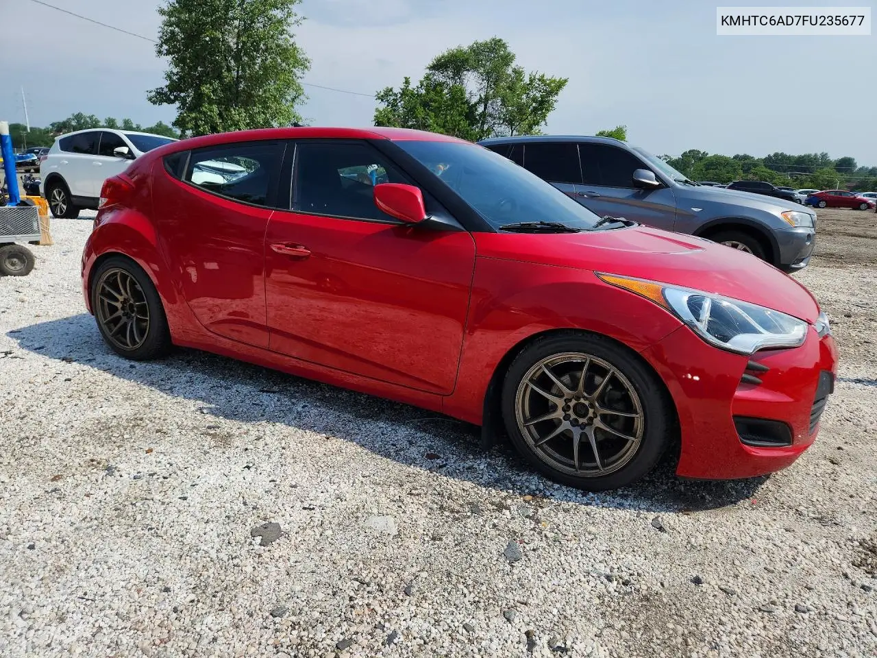 2015 Hyundai Veloster Base VIN: KMHTC6AD7FU235677 Lot: 60208446
