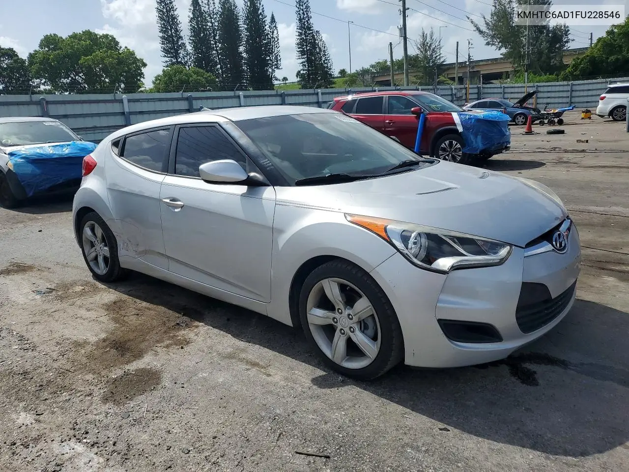 2015 Hyundai Veloster Base VIN: KMHTC6AD1FU228546 Lot: 60804436