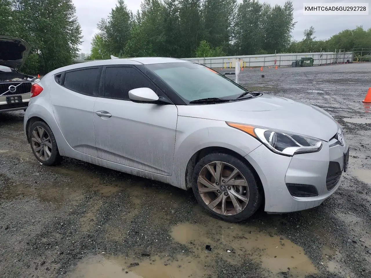 2016 Hyundai Veloster Base VIN: KMHTC6AD6GU292728 Lot: 56738386