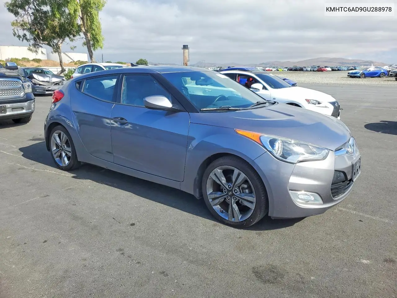 2016 Hyundai Veloster Base VIN: KMHTC6AD9GU288978 Lot: 60193806
