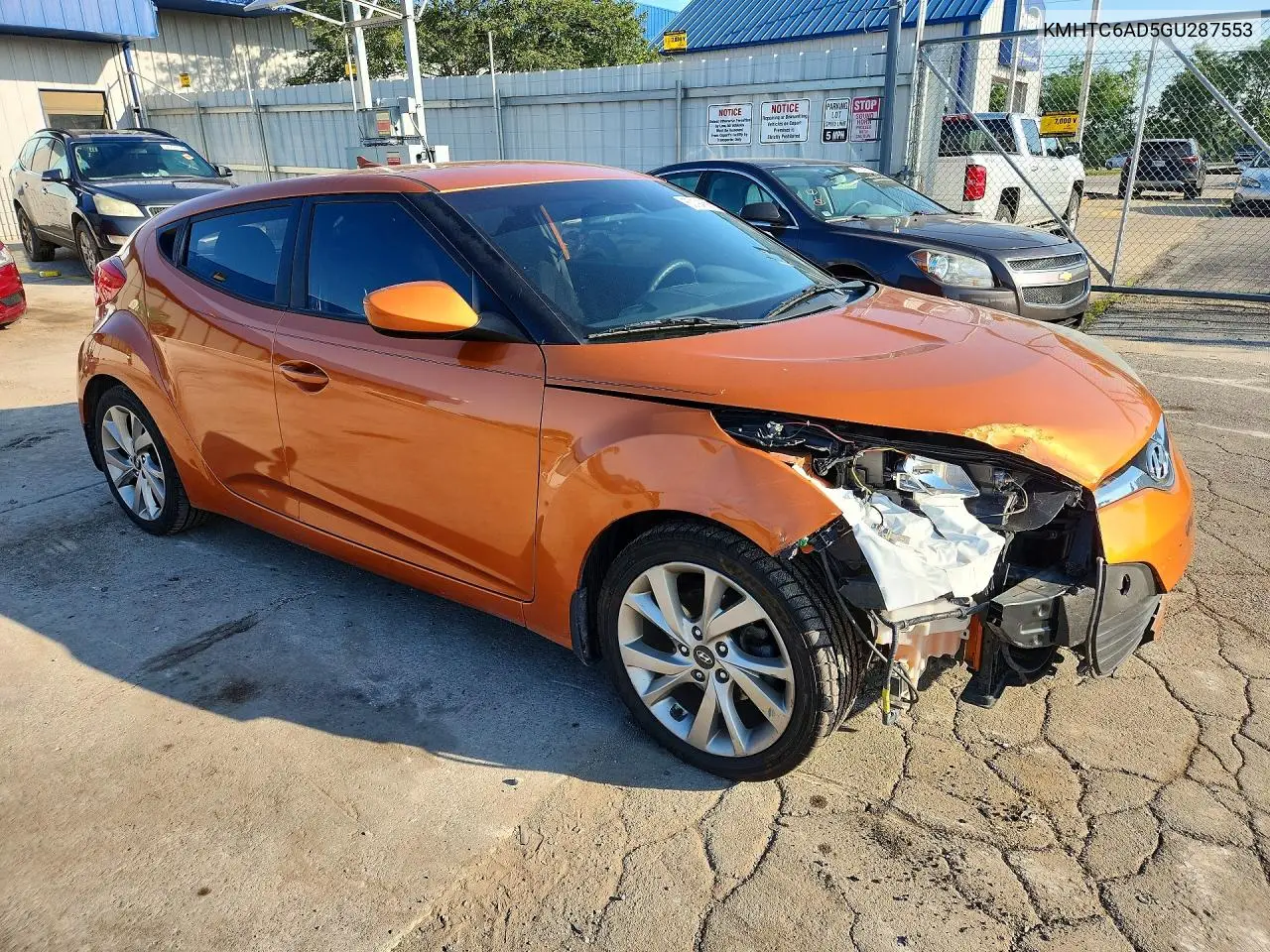 2016 Hyundai Veloster Base VIN: KMHTC6AD5GU287553 Lot: 60194556