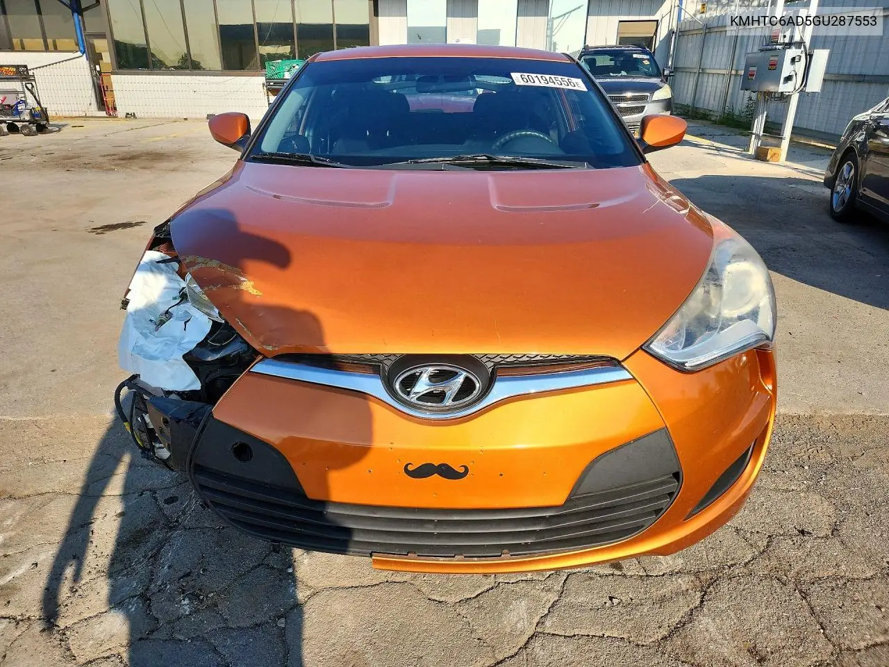 2016 Hyundai Veloster Base VIN: KMHTC6AD5GU287553 Lot: 60194556