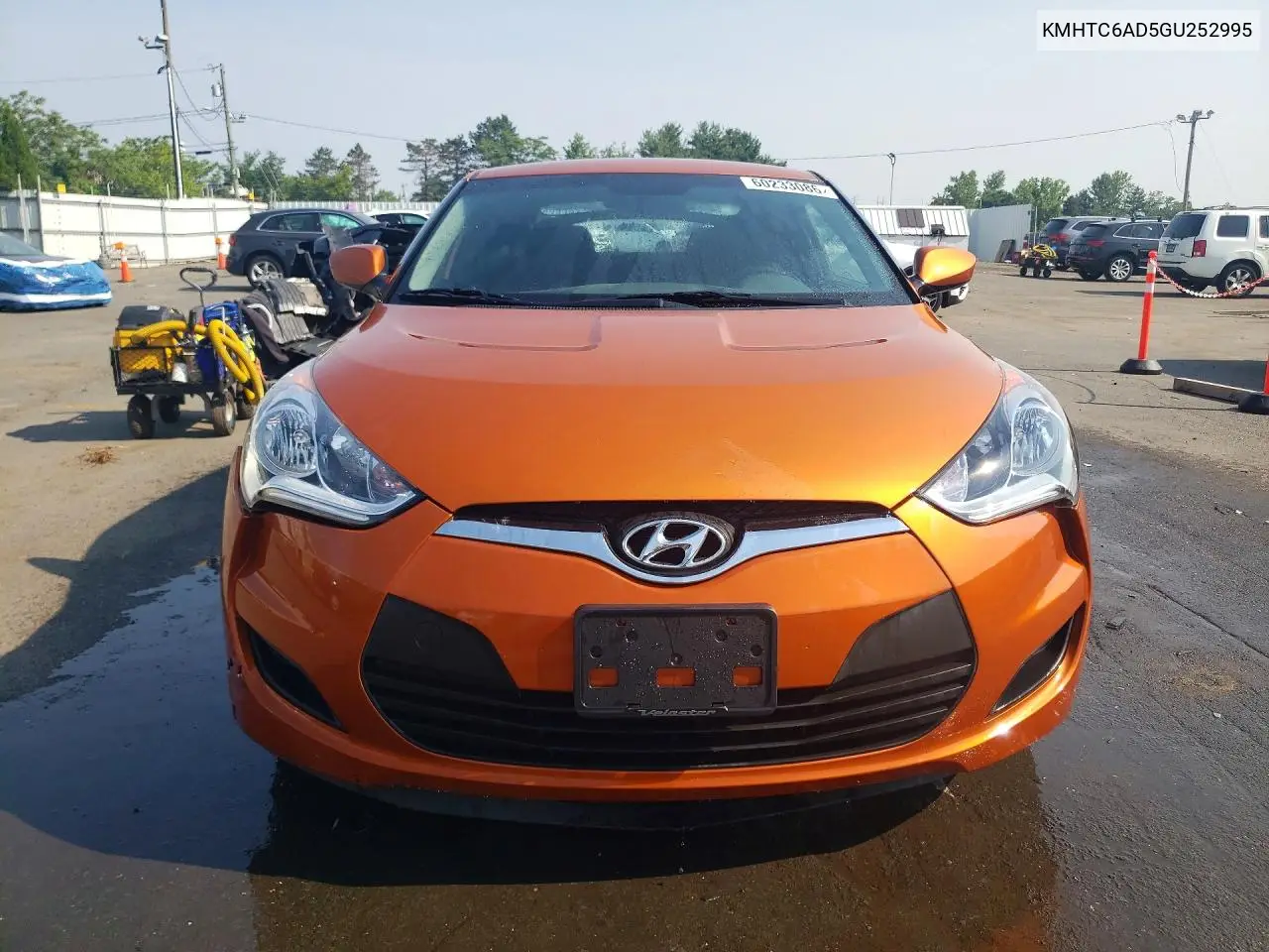 2016 Hyundai Veloster Base VIN: KMHTC6AD5GU252995 Lot: 60233086