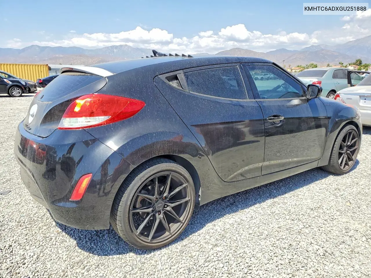 2016 Hyundai Veloster Base VIN: KMHTC6ADXGU251888 Lot: 60427576