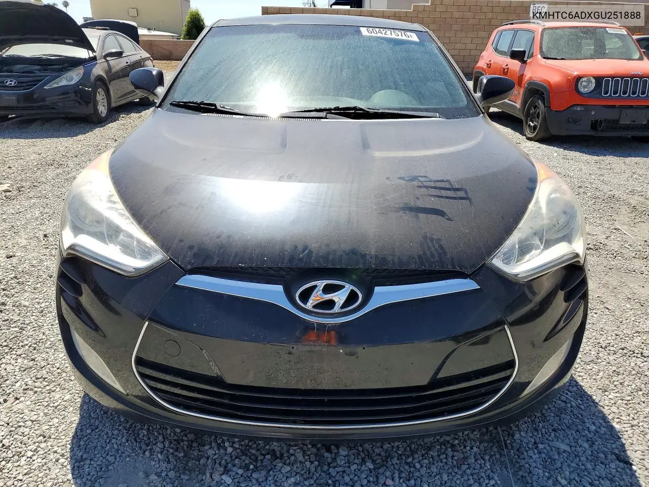 2016 Hyundai Veloster Base VIN: KMHTC6ADXGU251888 Lot: 60427576