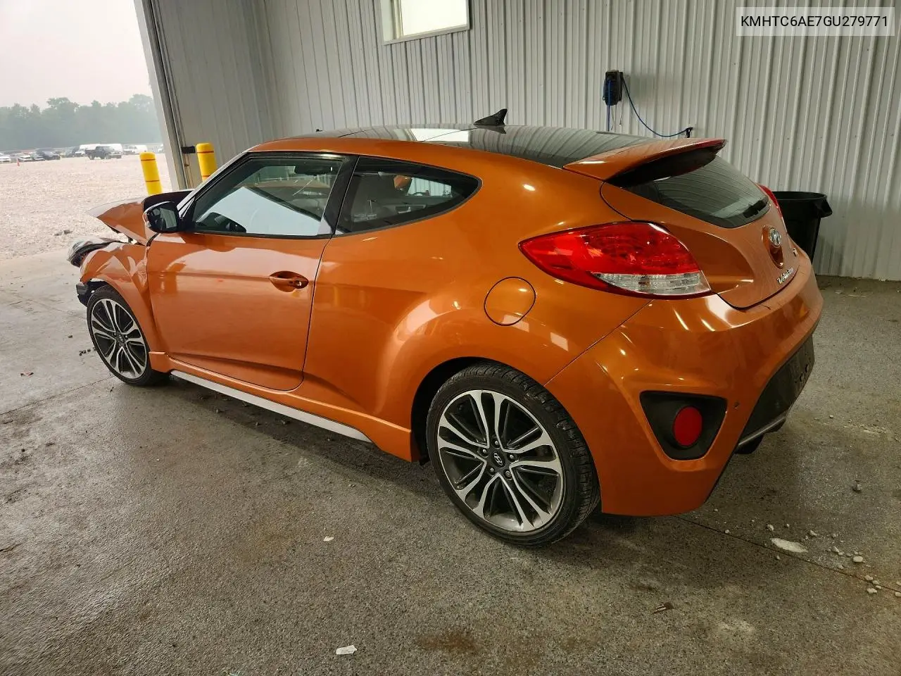 2016 Hyundai Veloster Turbo VIN: KMHTC6AE7GU279771 Lot: 61341076