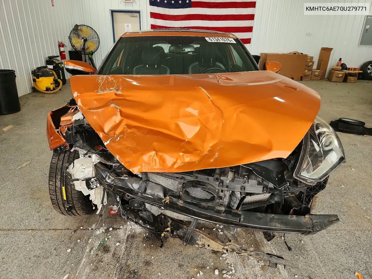 2016 Hyundai Veloster Turbo VIN: KMHTC6AE7GU279771 Lot: 61341076