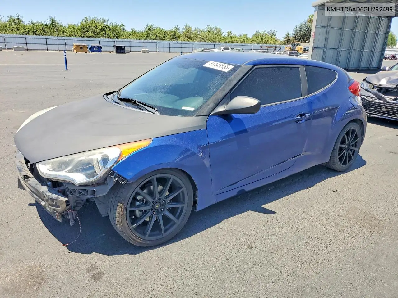 2016 Hyundai Veloster Base VIN: KMHTC6AD6GU292499 Lot: 61445566
