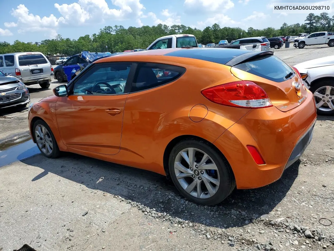 2016 Hyundai Veloster Base VIN: KMHTC6AD6GU298710 Lot: 61714726