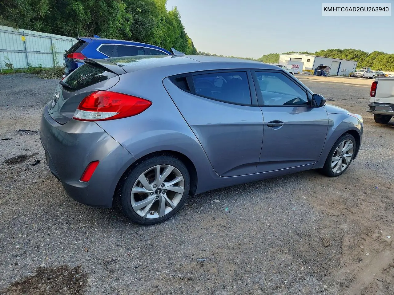 2016 Hyundai Veloster Base VIN: KMHTC6AD2GU263940 Lot: 61959976