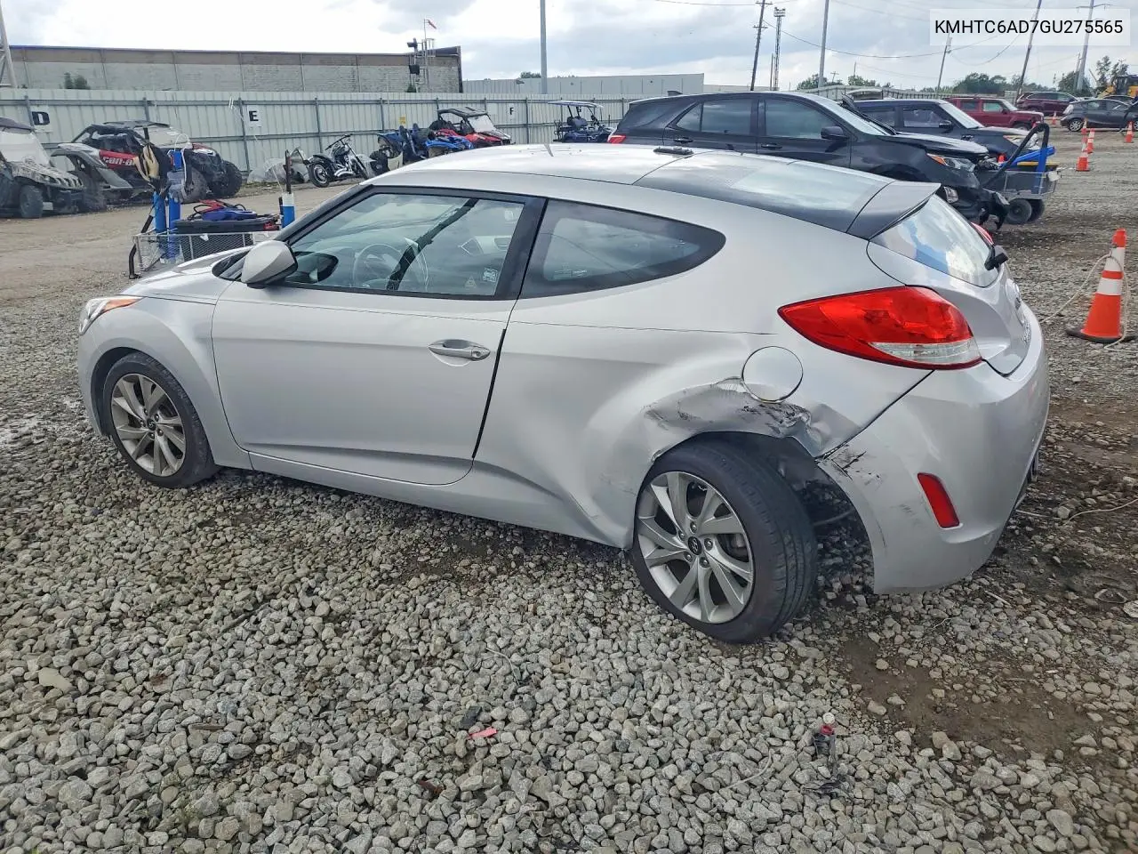 2016 Hyundai Veloster Base VIN: KMHTC6AD7GU275565 Lot: 62207776