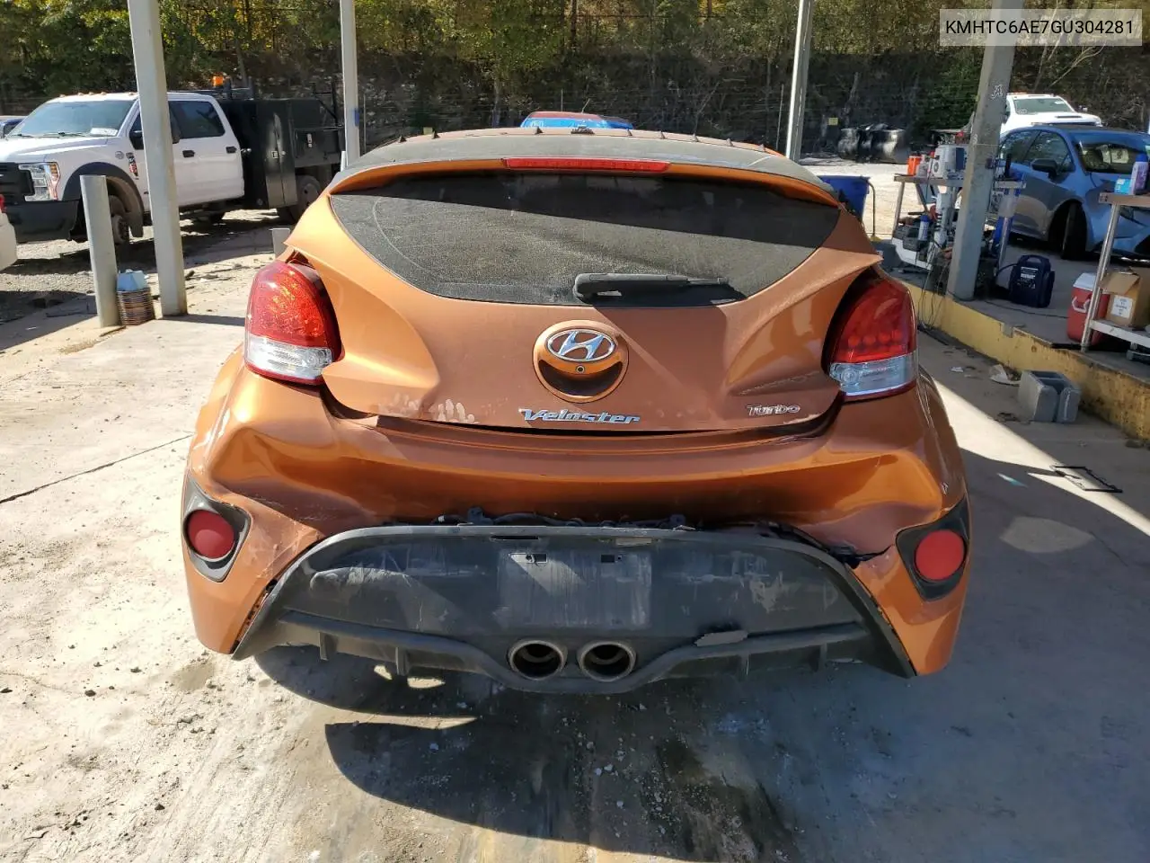 KMHTC6AE7GU304281 2016 Hyundai Veloster