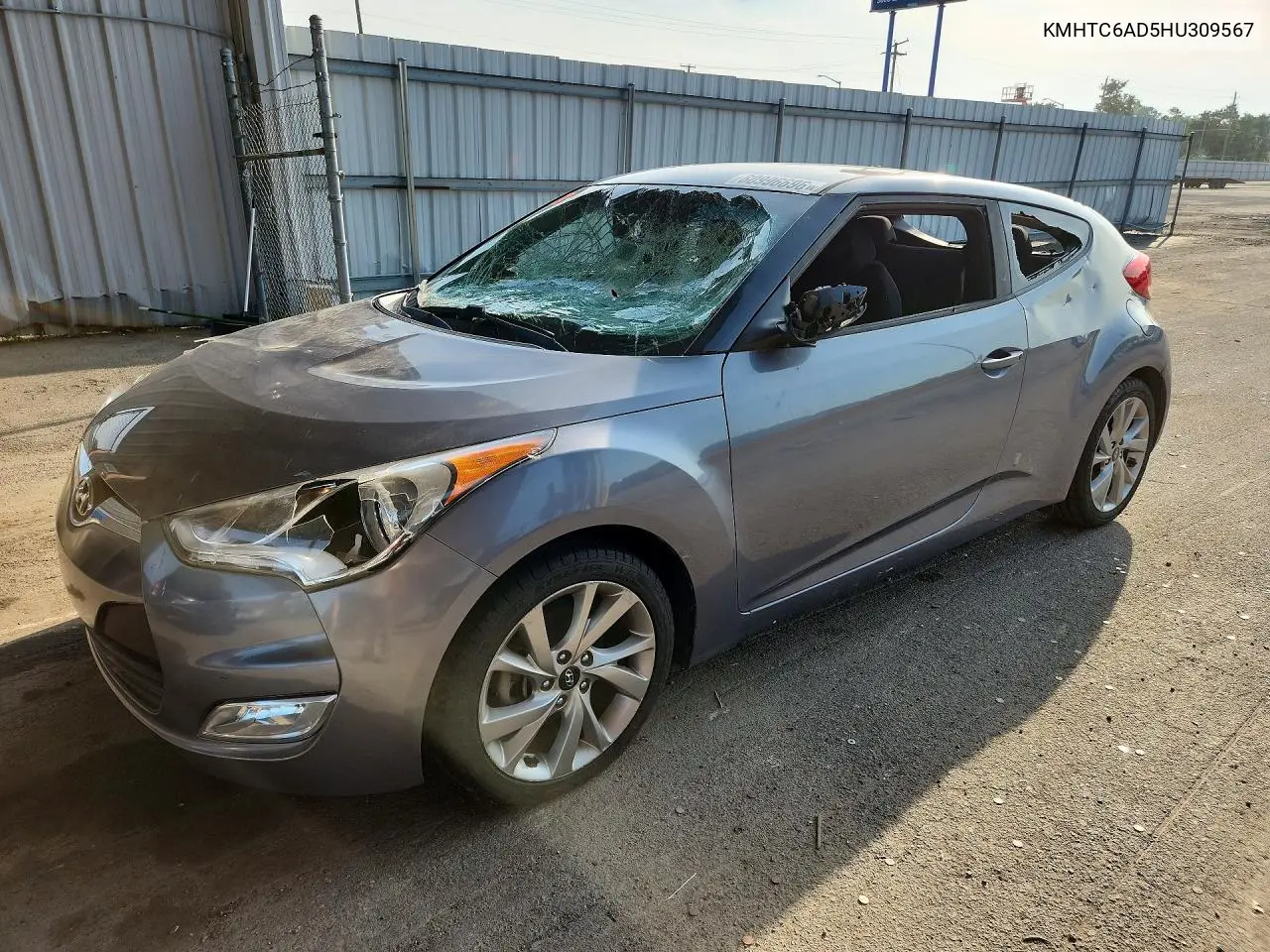 2017 Hyundai Veloster Base VIN: KMHTC6AD5HU309567 Lot: 60996696