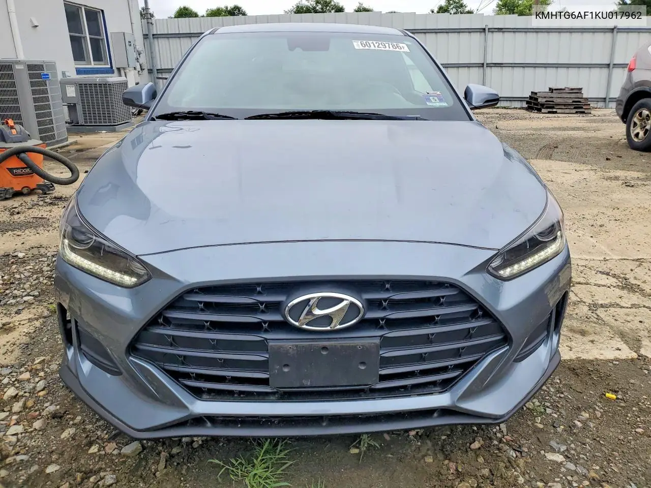 2019 Hyundai Veloster 2.0L VIN: KMHTG6AF1KU017962 Lot: 60129786