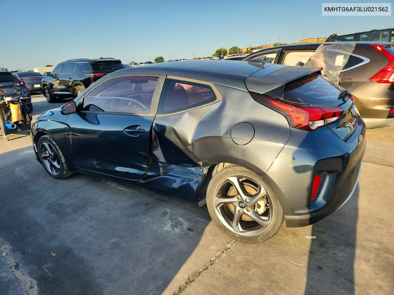 2020 Hyundai Veloster 2.0L VIN: KMHTG6AF3LU021562 Lot: 55166876