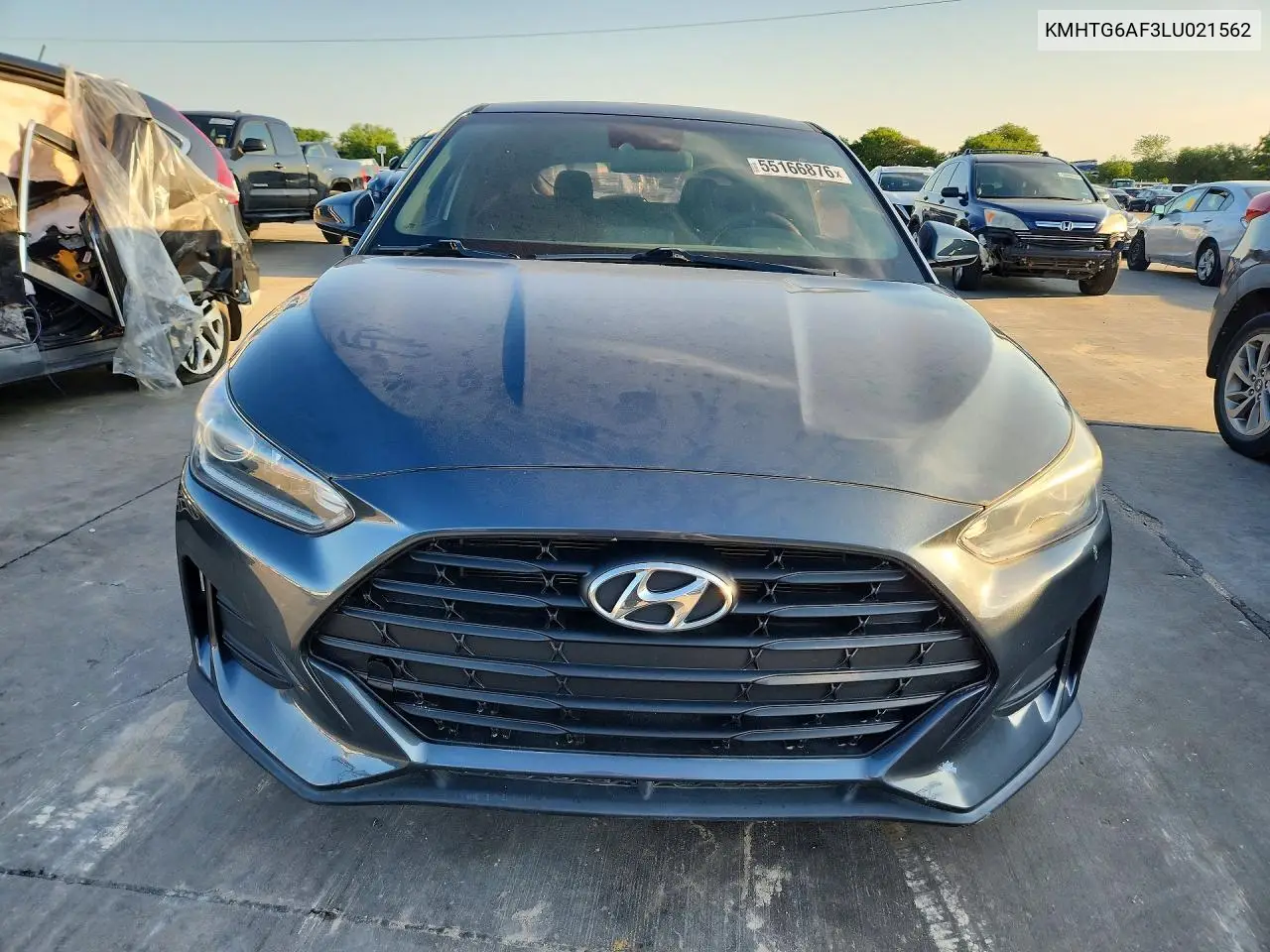 2020 Hyundai Veloster 2.0L VIN: KMHTG6AF3LU021562 Lot: 55166876