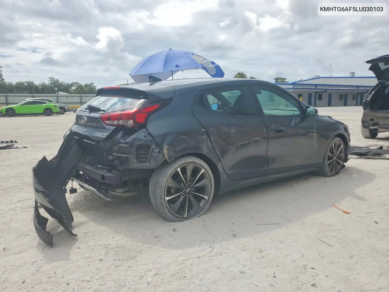 2020 Hyundai Veloster 2.0L Premium VIN: KMHTG6AF5LU030103 Lot: 58992566