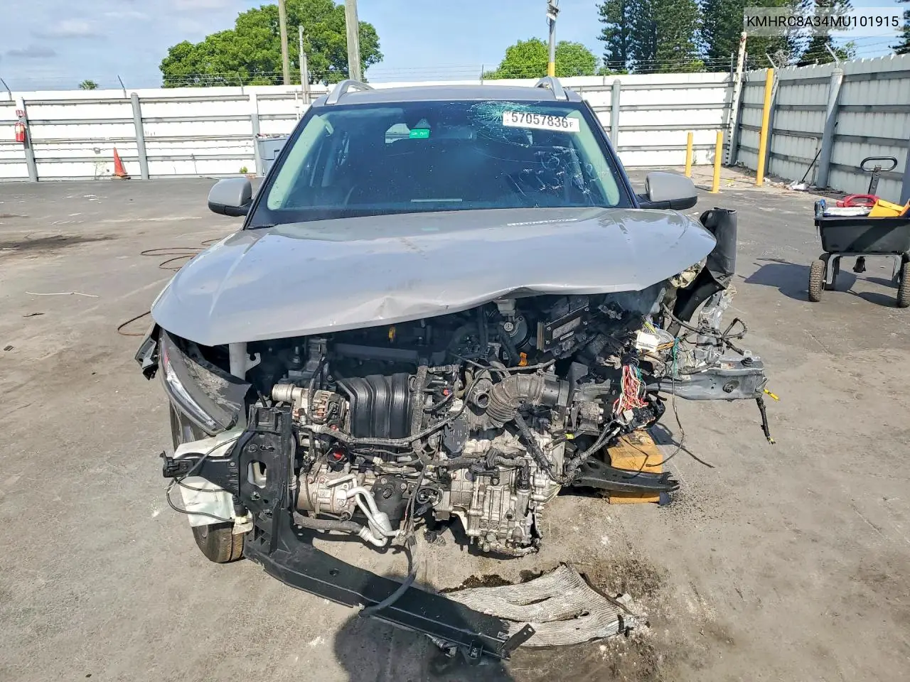 2021 Hyundai Venue Sel VIN: KMHRC8A34MU101915 Lot: 57057836