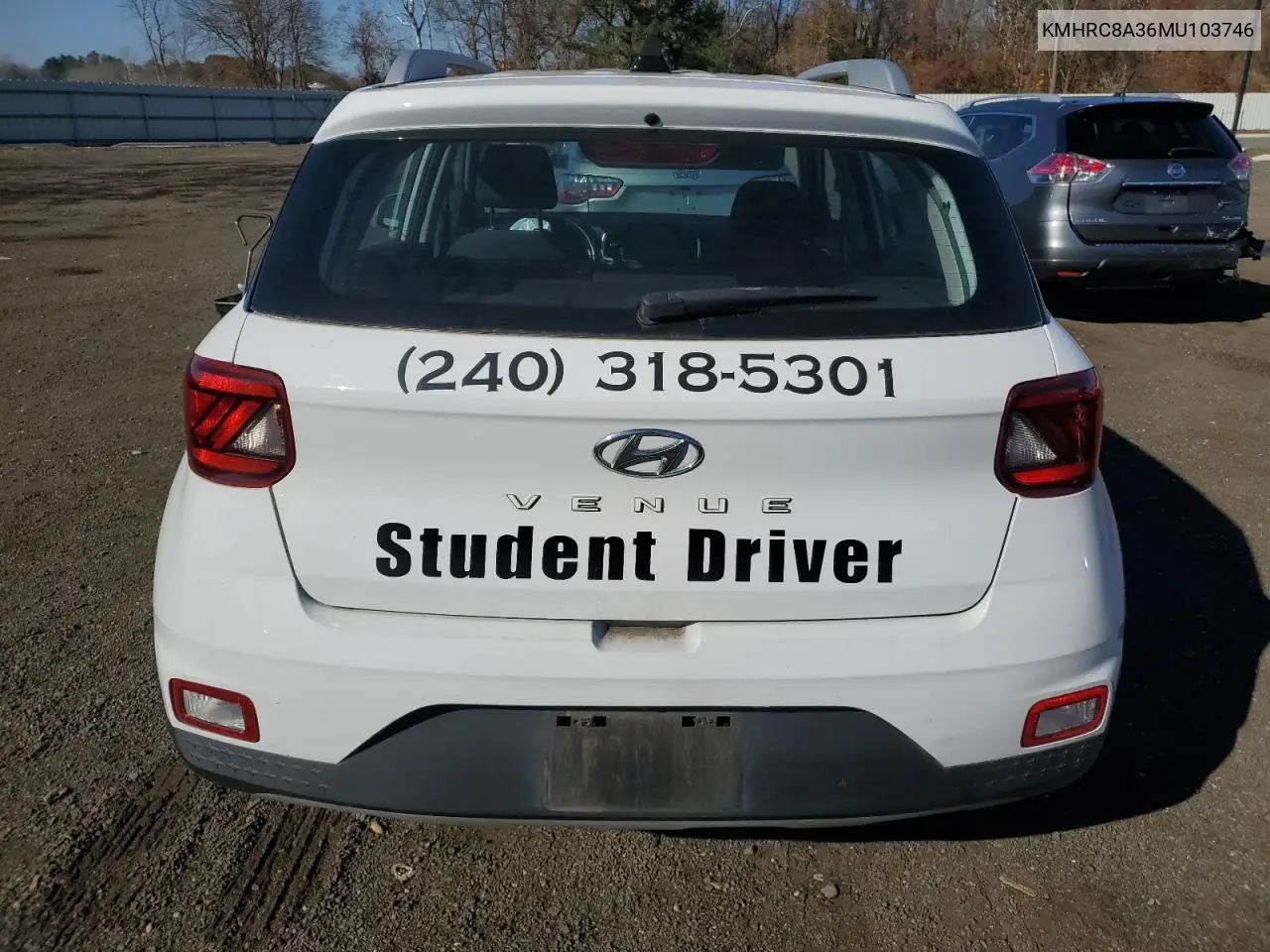 KMHRC8A36MU103746 2021 Hyundai Venue Sel