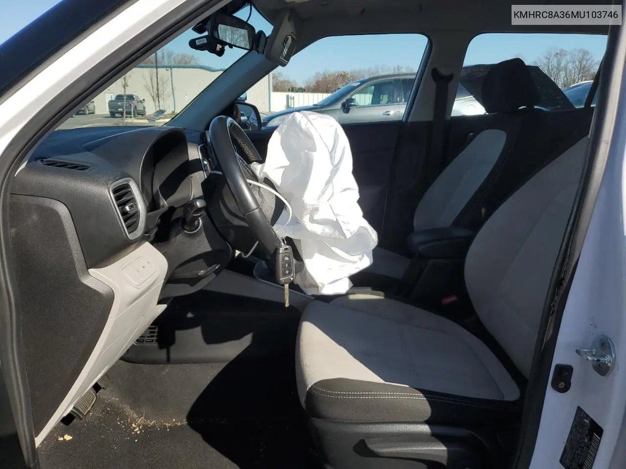 KMHRC8A36MU103746 2021 Hyundai Venue Sel