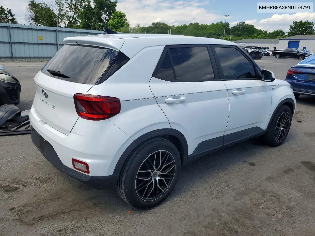 2022 Hyundai Venue Se VIN: KMHRB8A38NU174791 Lot: 57756446