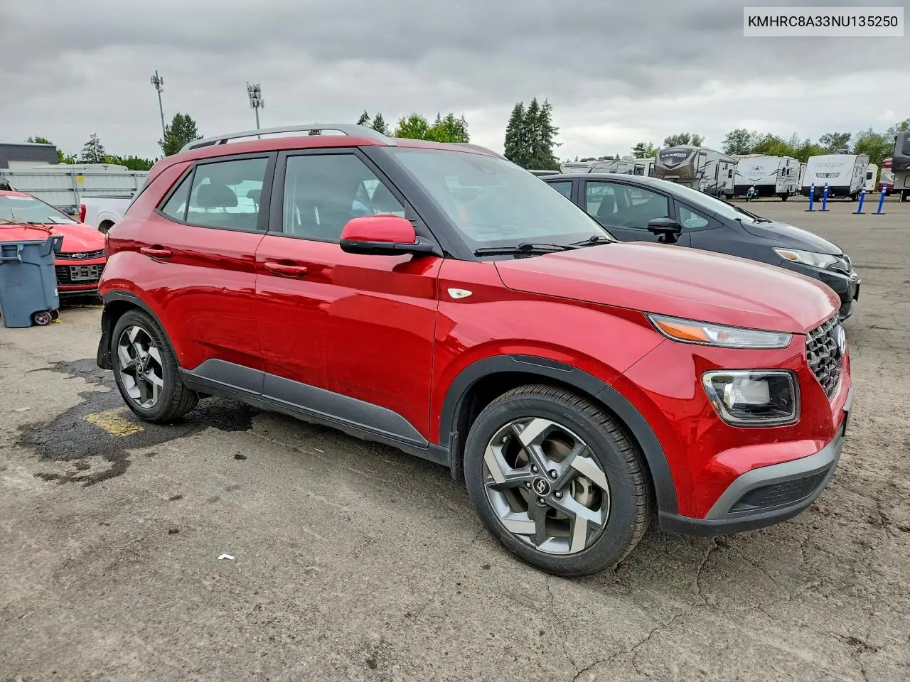2022 Hyundai Venue Sel VIN: KMHRC8A33NU135250 Lot: 60079026