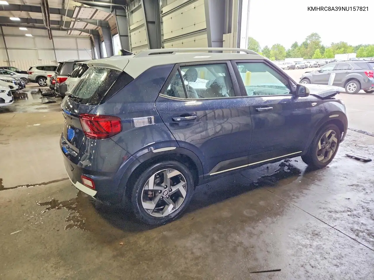 2022 Hyundai Venue Limited VIN: KMHRC8A39NU157821 Lot: 61965256