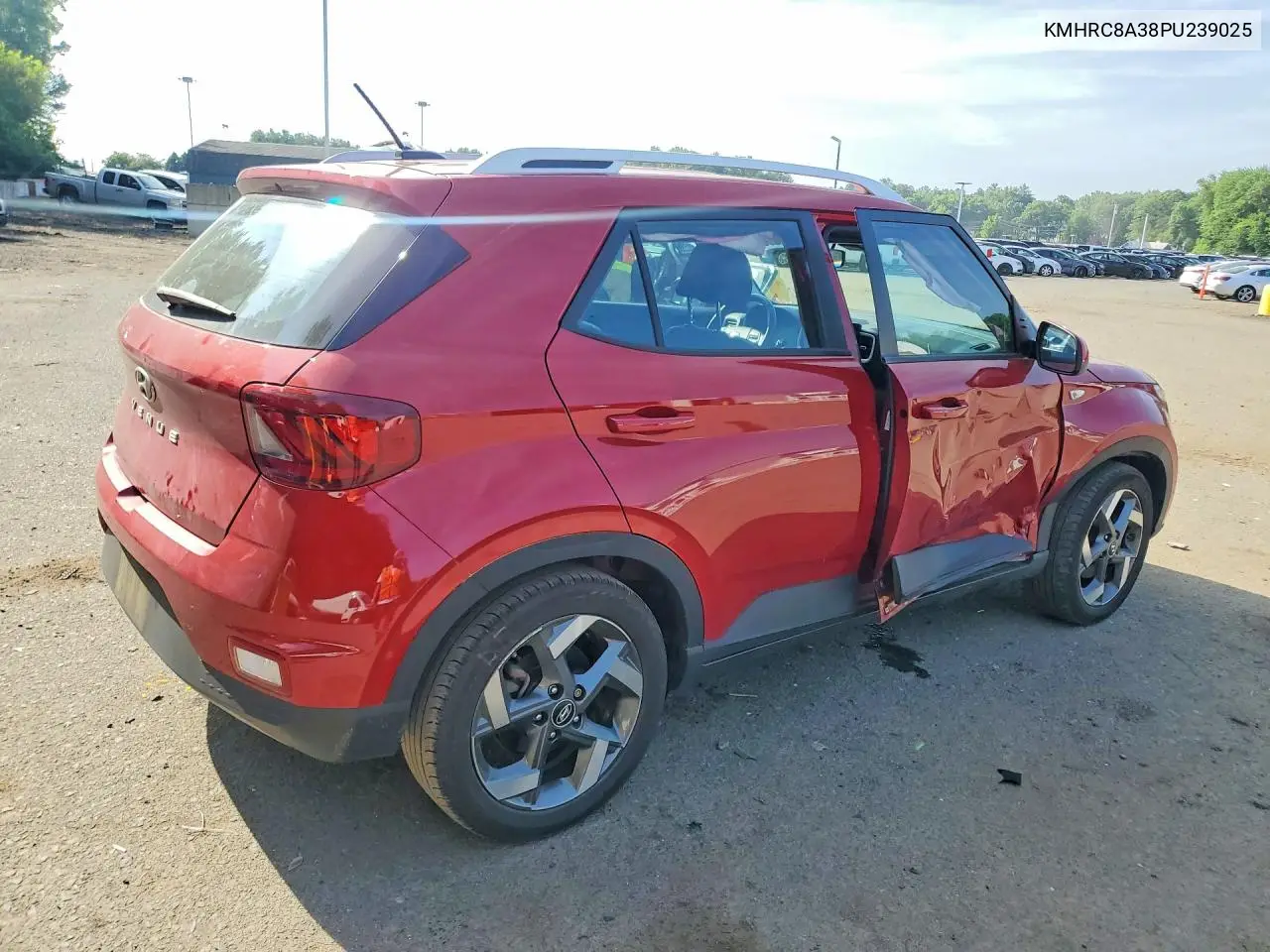 2023 Hyundai Venue Limited VIN: KMHRC8A38PU239025 Lot: 56965316