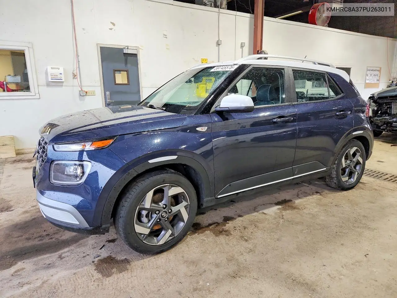 2023 Hyundai Venue Limited VIN: KMHRC8A37PU263011 Lot: 59745576