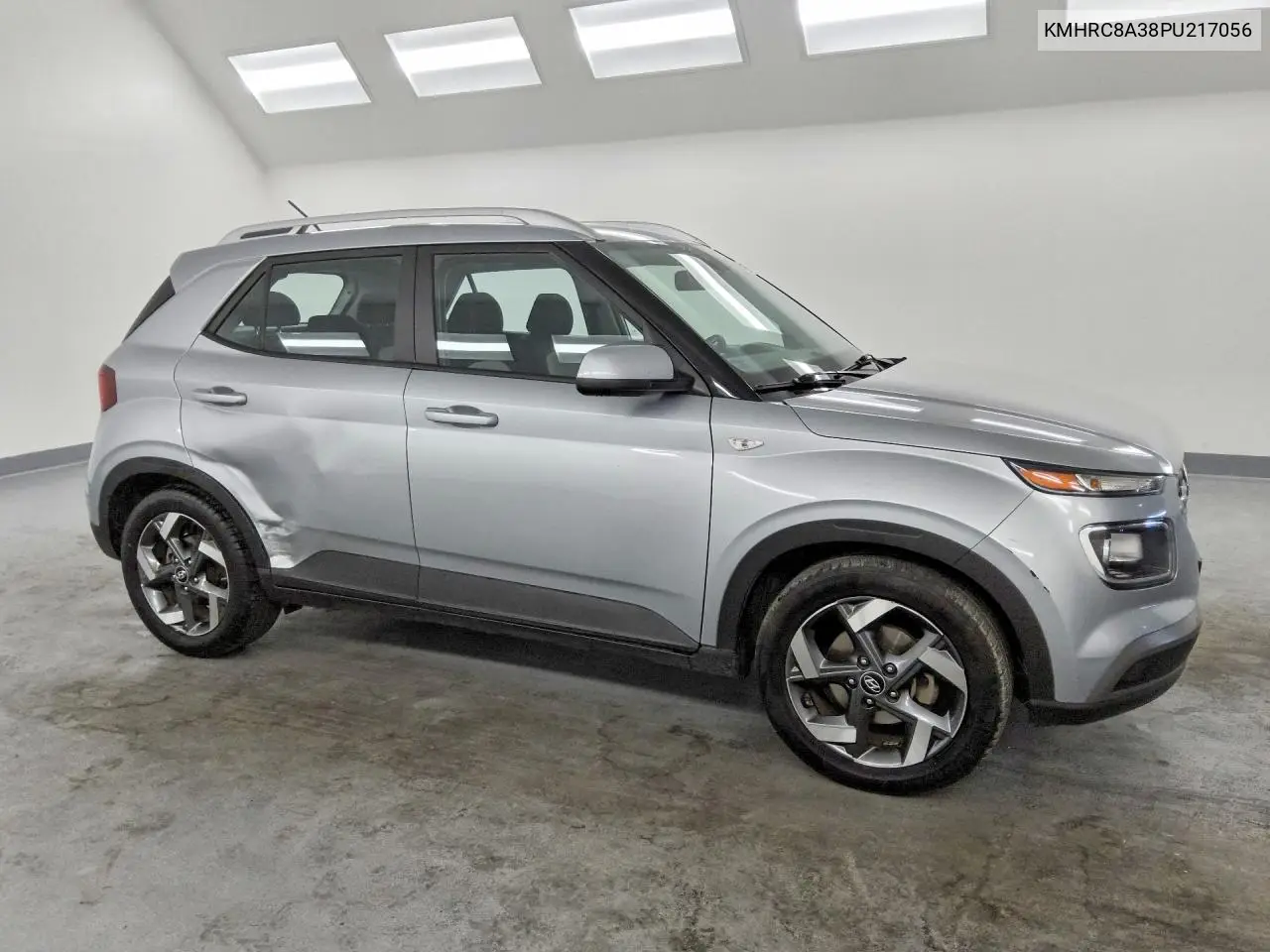 2023 Hyundai Venue Sel VIN: KMHRC8A38PU217056 Lot: 61179386