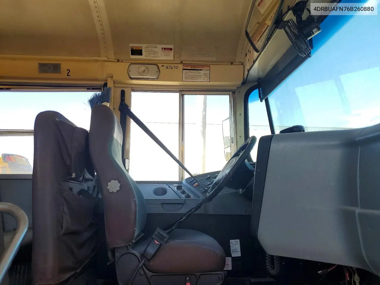 2006 Ic Corporation Ce Series School - School Bus VIN: 4DRBUAFN76B260880 Lot: 52398106