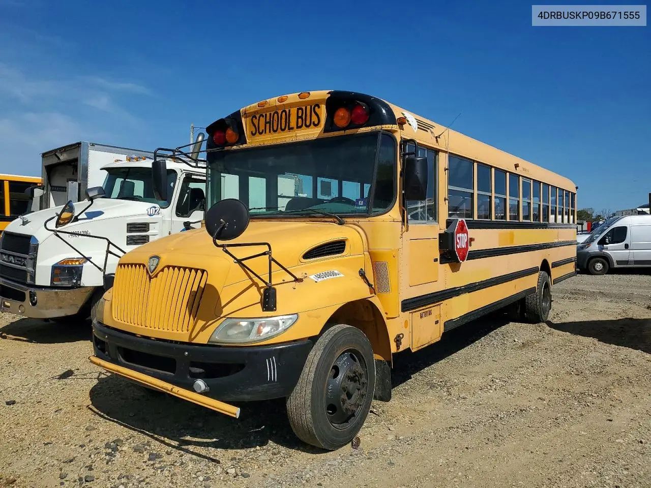 2009 Ic Corporation Ce Series School - School Bus VIN: 4DRBUSKP09B671555 Lot: 48590686
