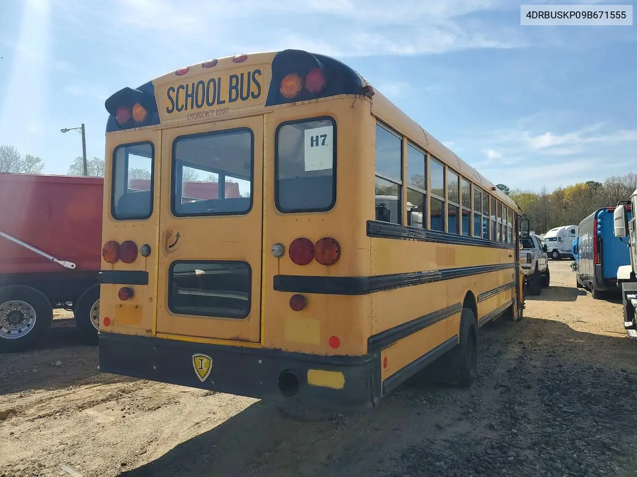 2009 Ic Corporation Ce Series School - School Bus VIN: 4DRBUSKP09B671555 Lot: 48590686