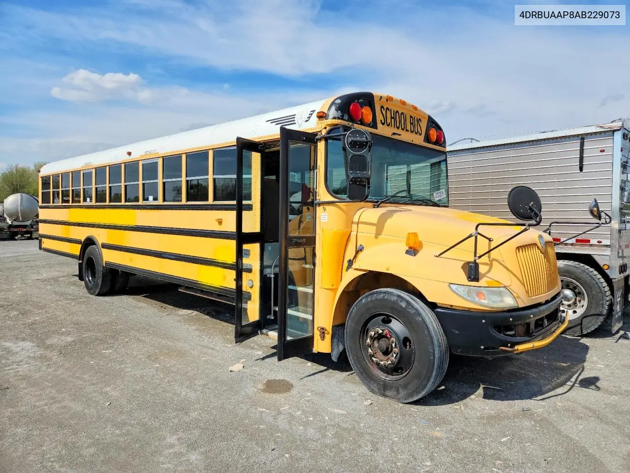 2010 Ic Corporation Ce Series School - School Bus VIN: 4DRBUAAP8AB229073 Lot: 47042816