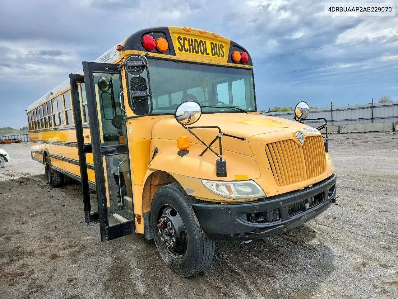 2010 Ic Corporation Ce Series School - School Bus VIN: 4DRBUAAP2AB229070 Lot: 47051456