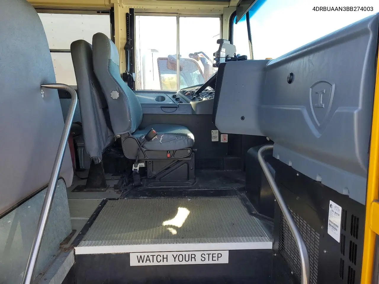 2011 Ic Corporation Ce Series School - School Bus VIN: 4DRBUAAN3BB274003 Lot: 73814025