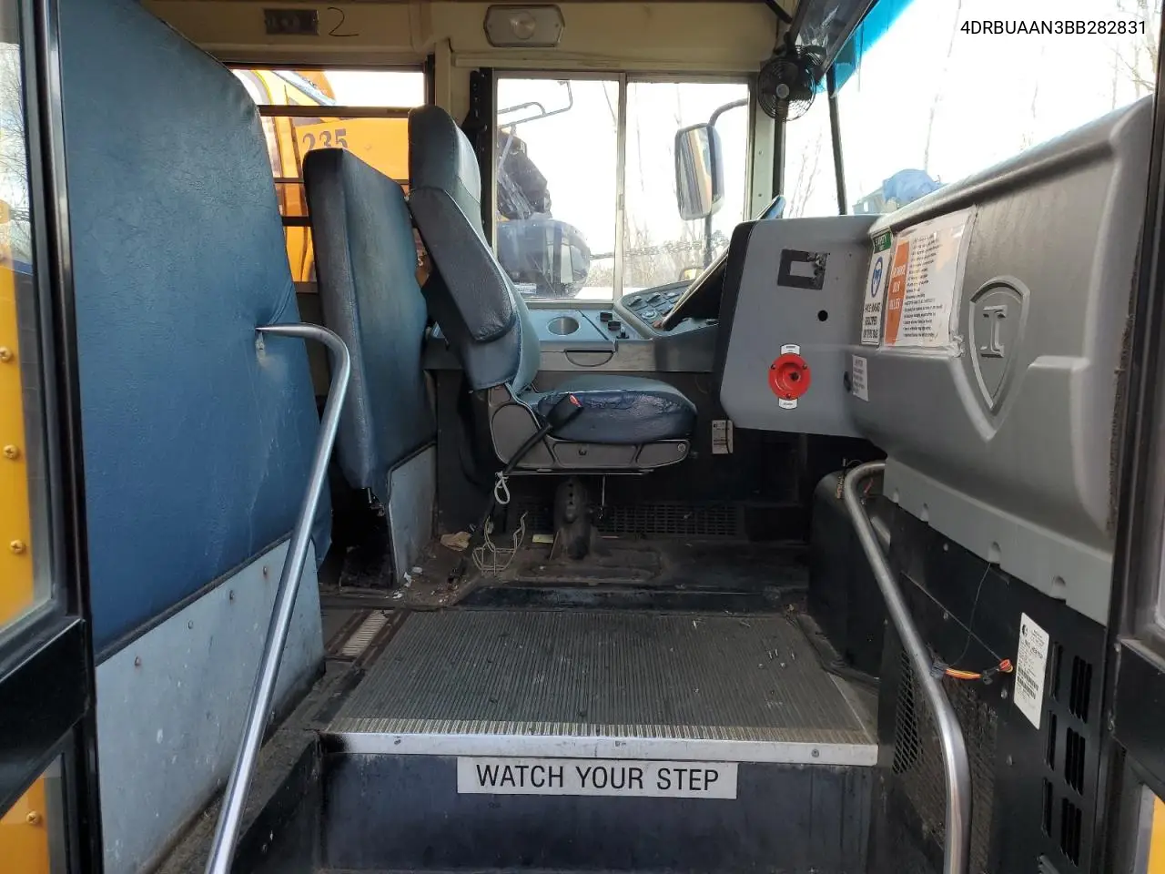 2011 Ic Corporation Ce Series School - School Bus VIN: 4DRBUAAN3BB282831 Lot: 90325215